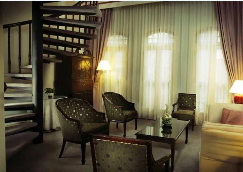 Hotel Duxton Reserve Singapore, Autograph Collection
